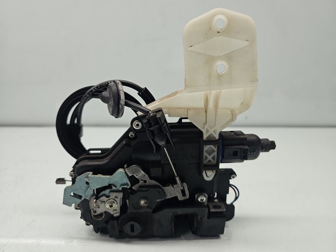 Broasca usa dreapta spate Volkswagen Touran (1T3) [Fabr 2010-2015] 7L0839015H