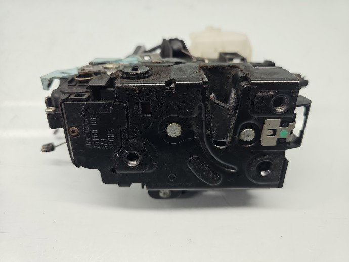 Broasca usa dreapta spate Volkswagen Touran (1T3) [Fabr 2010-2015] 7L0839015H