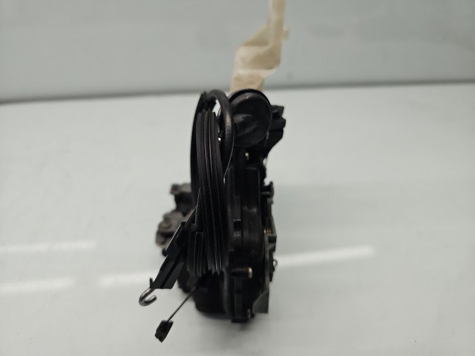 Broasca usa dreapta spate Volkswagen Touran (1T3) [Fabr 2010-2015] 7L0839015H