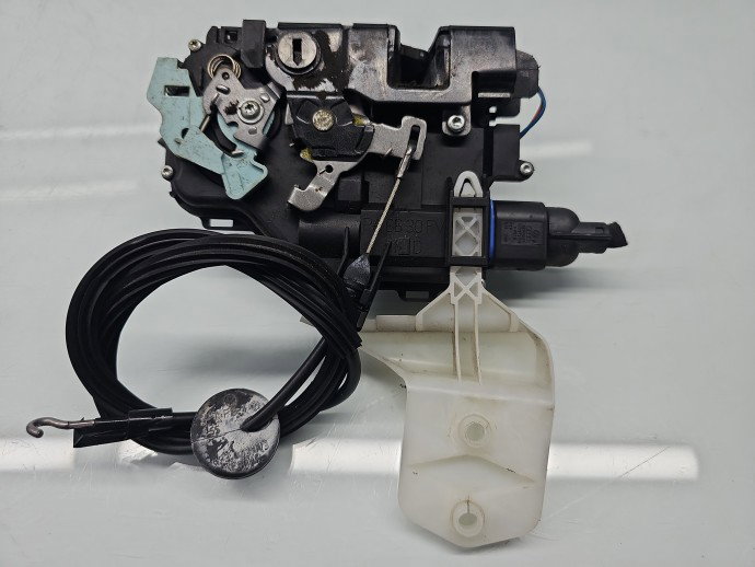 Broasca usa stanga spate Volkswagen Touran (1T3) [Fabr 2010-2015] 7L0839016H