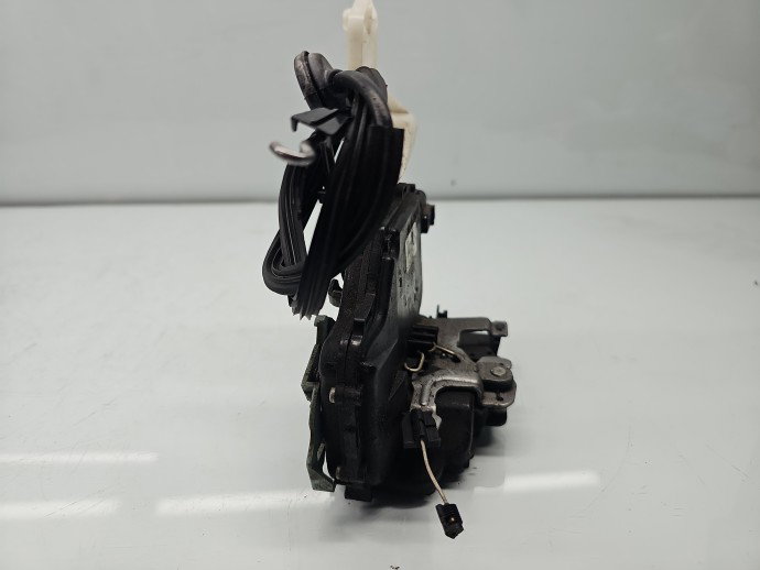 Broasca usa stanga spate Volkswagen Touran (1T3) [Fabr 2010-2015] 7L0839016H