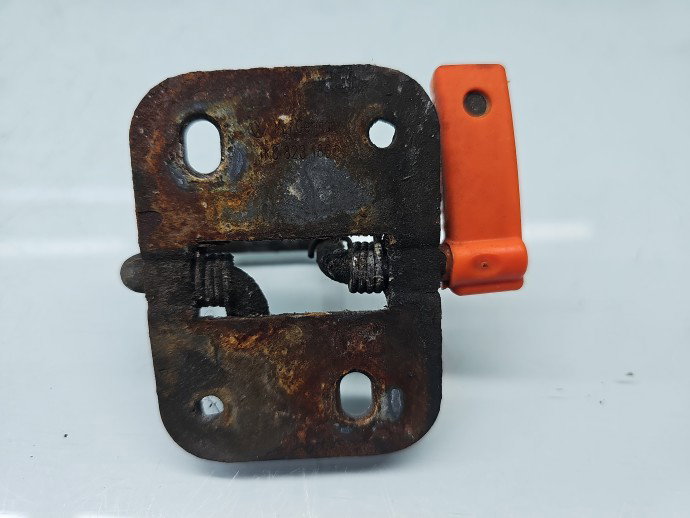 Maner deschidere capota Volkswagen Touran (1T3) [Fabr 2010-2015] 1K8823186D