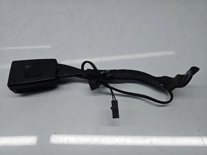 Capsa centura stanga fata Volkswagen Touran (1T3) [Fabr 2010-2015] 1T1857755E