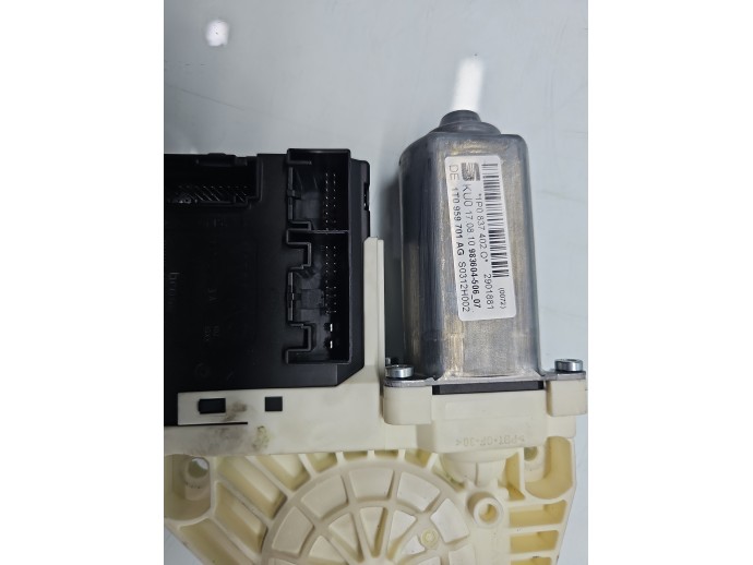 Motoras geam dreapta fata Seat Leon (1P1) [Fabr 2005-2011] Hatchback Facelift, FR 1P0837402Q