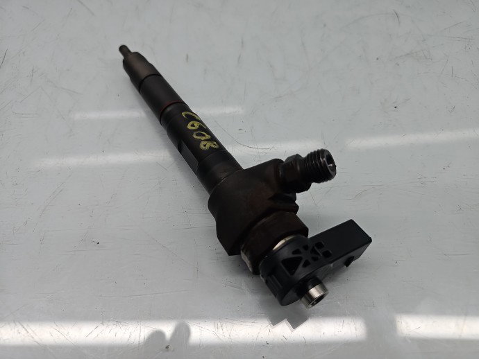 Injector Volkswagen Tiguan (5N) [Fabr 2007-2016] 03L130277J 2.0 TDI CFFB 103KW / 140CP