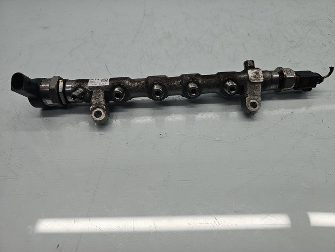 Rampa injectoare Volkswagen Tiguan (5N) [Fabr 2007-2016] 03L089N 2.0 TDI CFFB 103KW / 140CP