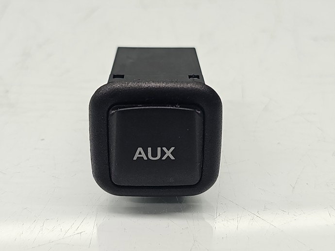 Conector auxiliar USB AUDI A6 (4G2, C7) [Fabr 2012-2017] 4G0035474
