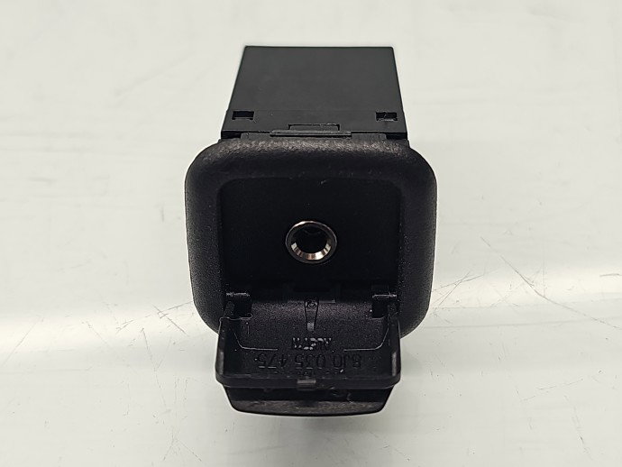 Conector auxiliar USB AUDI A6 (4G2, C7) [Fabr 2012-2017] 4G0035474