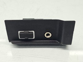 Conector auxiliar USB Volvo S60 II [Fabr 2010-2018] 31285608