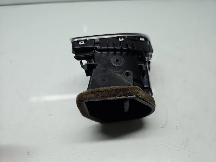Grila aerisire stanga AUDI A4 (8K2, B8) [Fabr 2008-2015] 8T2820901F
