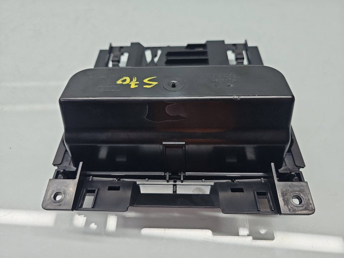 Sertar cotiera AUDI A6 (4G2, C7) [Fabr 2012-2017] 4G0864131