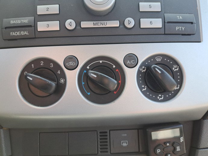 Panou comanda clima Ford Focus 2 (DA) [Fabr 2004-2012] OEM