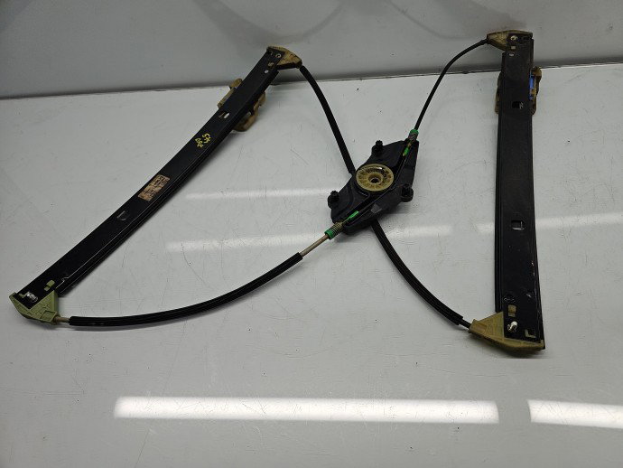 Macara electrica geam dreapta fata AUDI A4 (8K2, B8) [Fabr 2008-2015] Sedan S-line 8K0837462