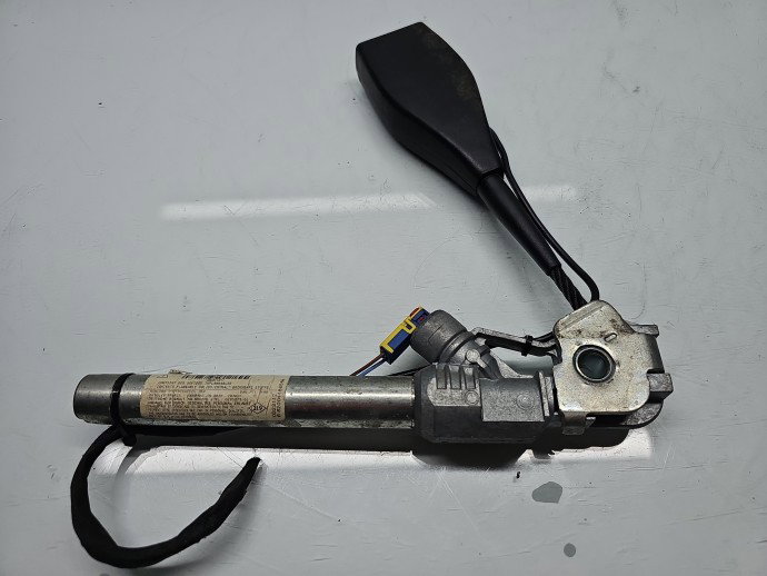 Capsa centura dreapta fata Renault Kangoo 2 [Fabr 2008-prezent] 8200448858