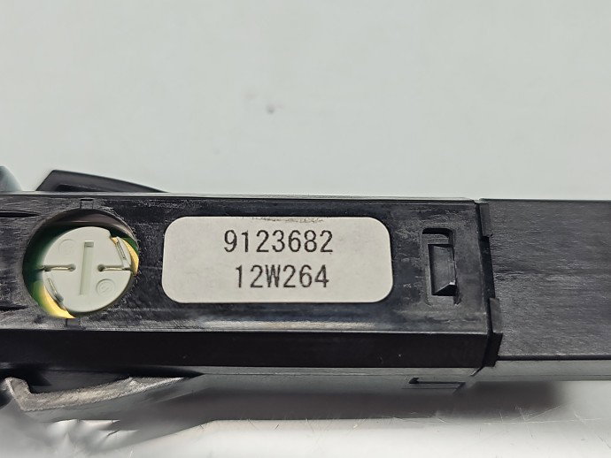 Buton avarii Volvo V40 II [Fabr 2013-2019] 9123682