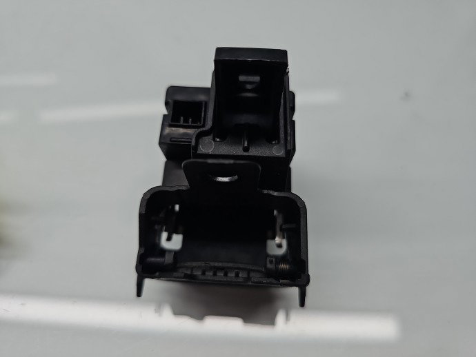 Contact cu cheie Volvo V40 II [Fabr 2013-2019] 30659639 1.6 D4162T84KW / 115CP