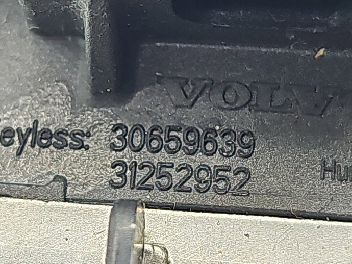 Contact cu cheie Volvo V40 II [Fabr 2013-2019] 30659639 1.6 D4162T84KW / 115CP