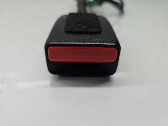 Capsa centura stanga fata Volvo V40 II [Fabr 2013-2019] 8632604