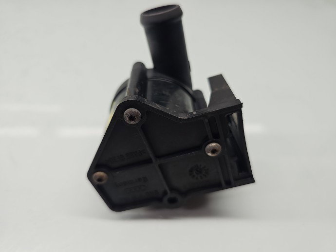 Pompa recirculare apa AUDI A4 (8K2, B8) [Fabr 2008-2015] 8K0965561A 2.0 TDI CAGA 105KW / 143CP