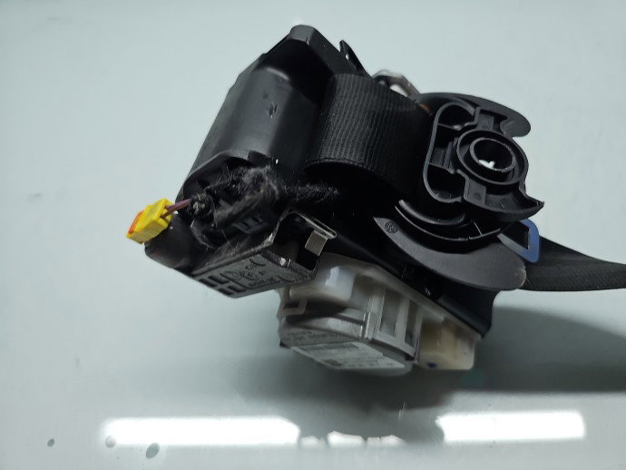 Centura stanga fata AUDI A6 (4G2, C7) [Fabr 2012-2017] 4G8857705F
