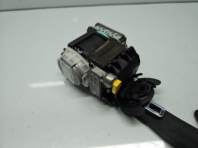 Centura dreapta fata AUDI A6 (4G2, C7) [Fabr 2012-2017] 4G8857706M