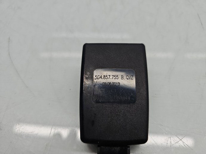 Capsa centura dreapta fata Volkswagen Golf 7 (5G) [Fabr 2014-prezent] 5G4857755B