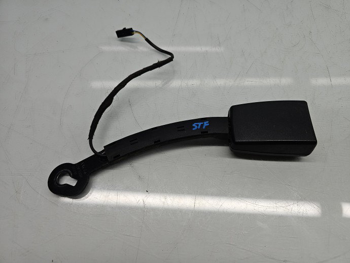 Capsa centura stanga fata Volkswagen Golf 7 (5G) [Fabr 2014-prezent] 5G4857756C