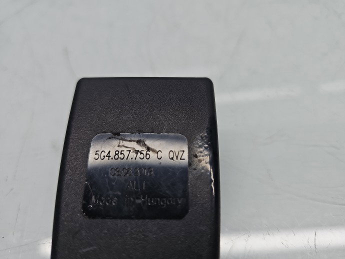 Capsa centura stanga fata Volkswagen Golf 7 (5G) [Fabr 2014-prezent] 5G4857756C