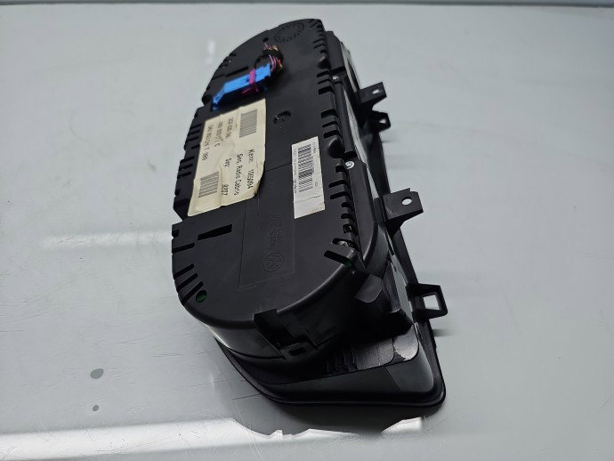 Ceas bord Volkswagen Scirocco (137) [Fabr 2008-2017] 1K8035195