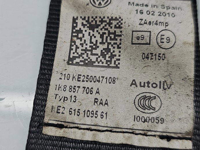Centura dreapta fata Volkswagen Scirocco (137) [Fabr 2008-2017] 1K8857706A