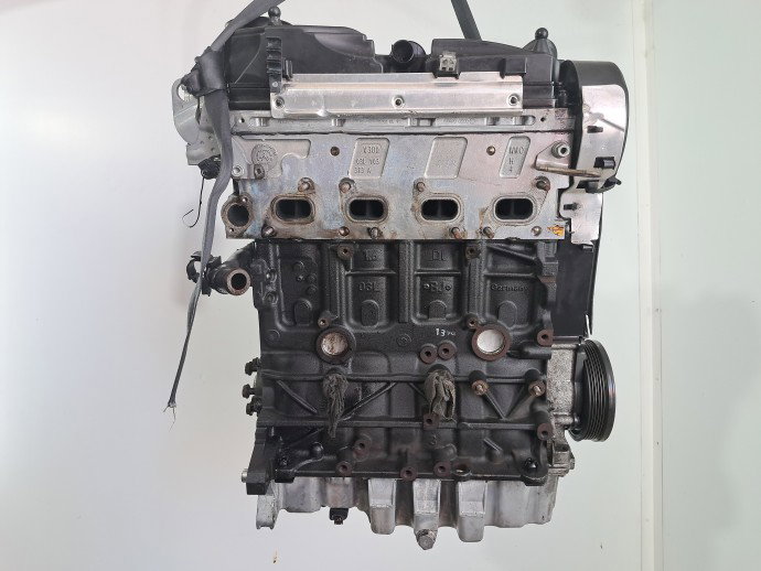 Motor complet ambielat Volkswagen Golf 6 (5K1) [Fabr 2009-2013] CAYN 1.6 TDI CAYC 77KW / 105CP