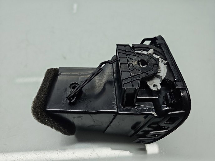 Grila aerisire stanga Volkswagen Scirocco (137) [Fabr 2008-2017] 1Q0819703J