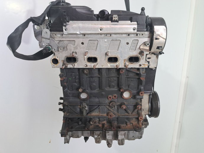 Motor complet ambielat Volkswagen Touran (1T3) [Fabr 2010-2015] CAYC 1.6 TDI CAYC 77KW / 105CP
