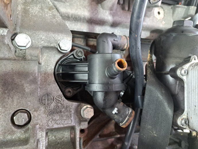 Motor complet ambielat Volkswagen Touran (1T3) [Fabr 2010-2015] CAYC 1.6 TDI CAYC 77KW / 105CP