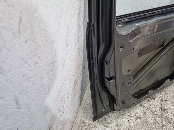 Usa stanga fata Volkswagen Touran (1T3) [Fabr 2010-2015] Facelift LD7R