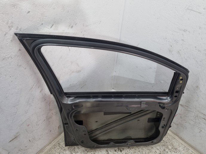 Usa stanga fata Volkswagen Touran (1T3) [Fabr 2010-2015] Facelift LD7R