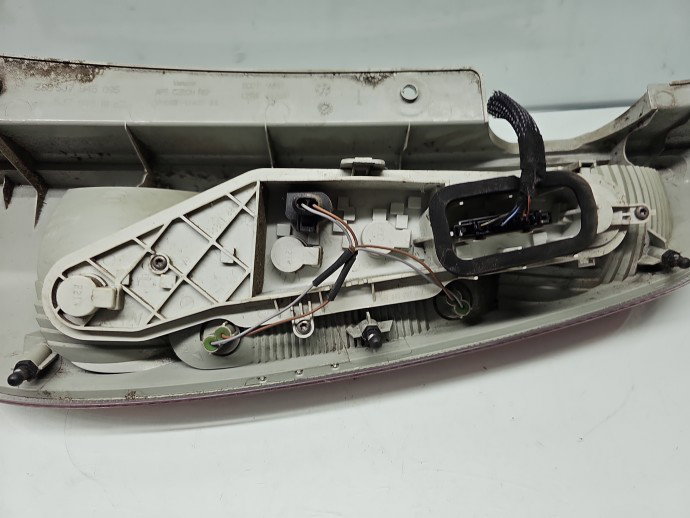 Stop aripa stanga Skoda Roomster Praktik (5J) [Fabr 2006-2015] Monovolum 5J7945095