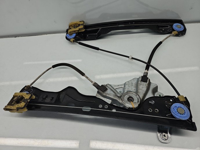 Macara electrica geam dreapta fata Opel Astra J [Fabr 2009-2015] Hatchback 13350759