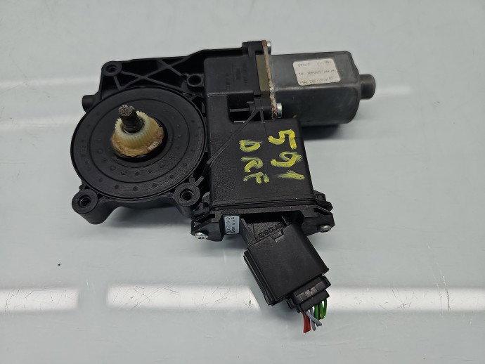 Motoras geam dreapta fata Opel Astra J [Fabr 2009-2015] Hatchback 20951582