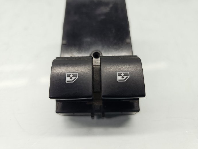Butoane comanda geamuri sofer Opel Astra J [Fabr 2009-2015] 13305978