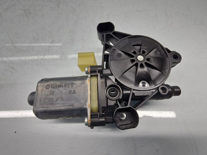Motoras geam dreapta fata Seat Leon (5F1) [Fabr 2012-2018] Hatchback 5Q0959802B