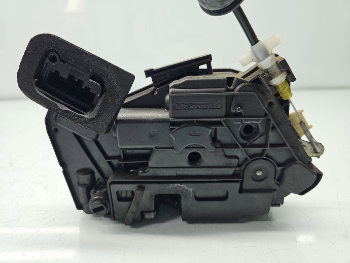 Broasca usa stanga spate Volkswagen Golf 7 (5G) [Fabr 2014-prezent] Sedan 5K4839015R