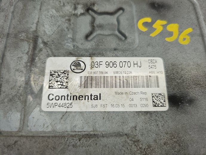 Calculator motor ECU Skoda Roomster Praktik (5J) [Fabr 2006-2015] 03F906070HJ 1.2 TSI CBZA 63KW / 86CP