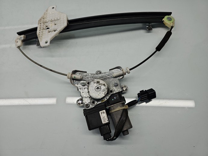 Macara electrica geam dreapta spate Opel Antara [Fabr 2006-2017] SUV Facelift 96862940
