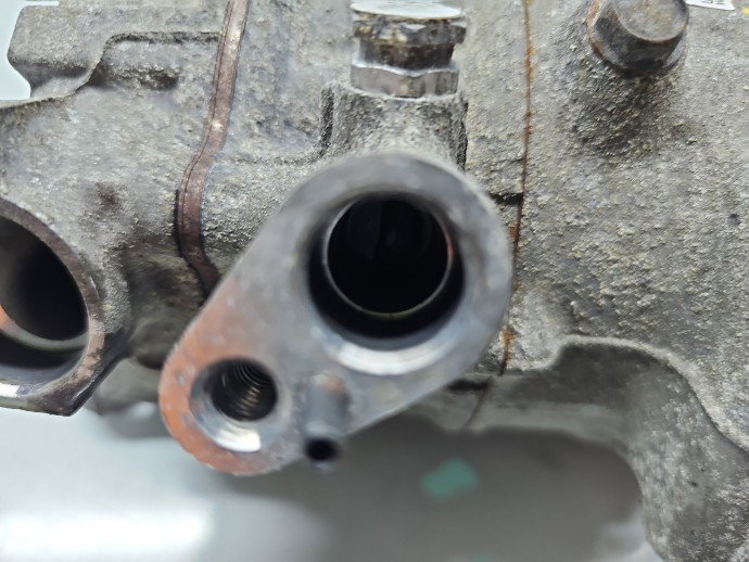 Compresor clima Skoda Roomster Praktik (5J) [Fabr 2006-2015] 5K0820803C 1.2 TSI CBZA 63KW / 86CP