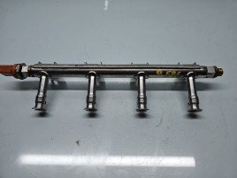 Rampa injectoare Skoda Roomster Praktik (5J) [Fabr 2006-2015] 03F133320C 1.2 TSI CBZA 63KW / 86CP