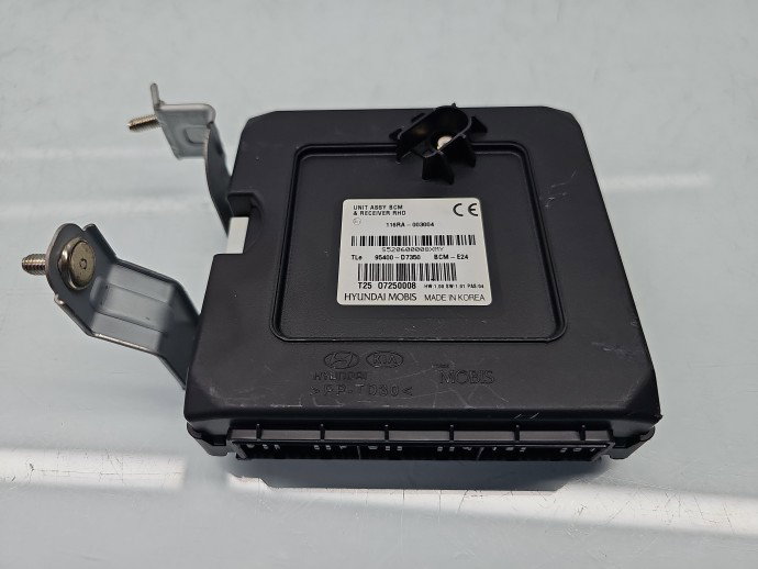 Modul confort Hyundai Tucson (TL) [Fabr 2015-2020] 95400-D7350