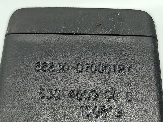 Capsa centura stanga fata Hyundai Tucson (TL) [Fabr 2015-2020] 88830-D7000