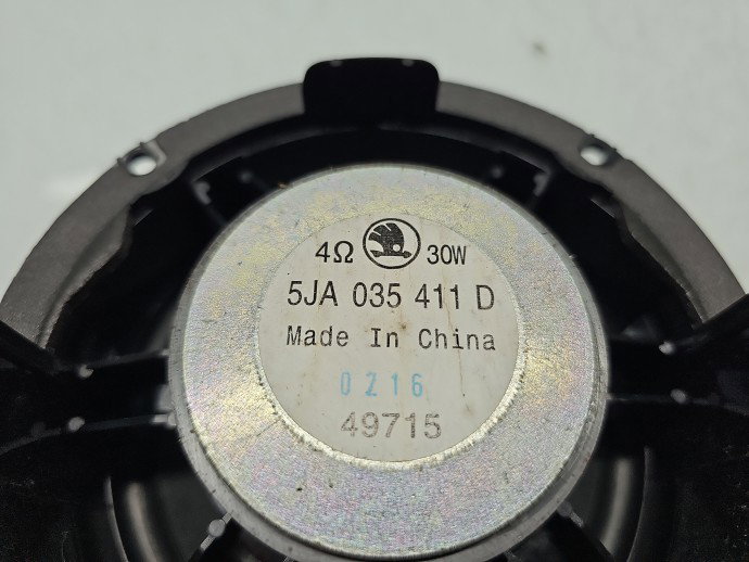 Boxa dreapta fata Skoda Rapid (NH3) [Fabr 2012-2019] 5JA035411D
