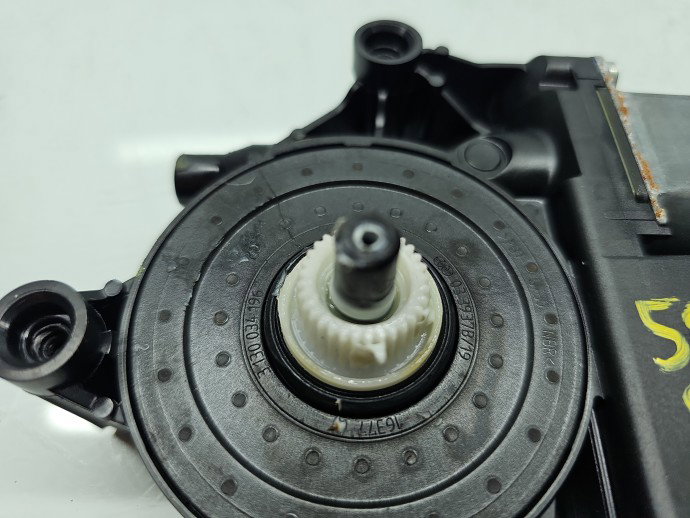Motoras geam stanga spate Opel Crossland X [Fabr 2017-2020] SUV 1137329068